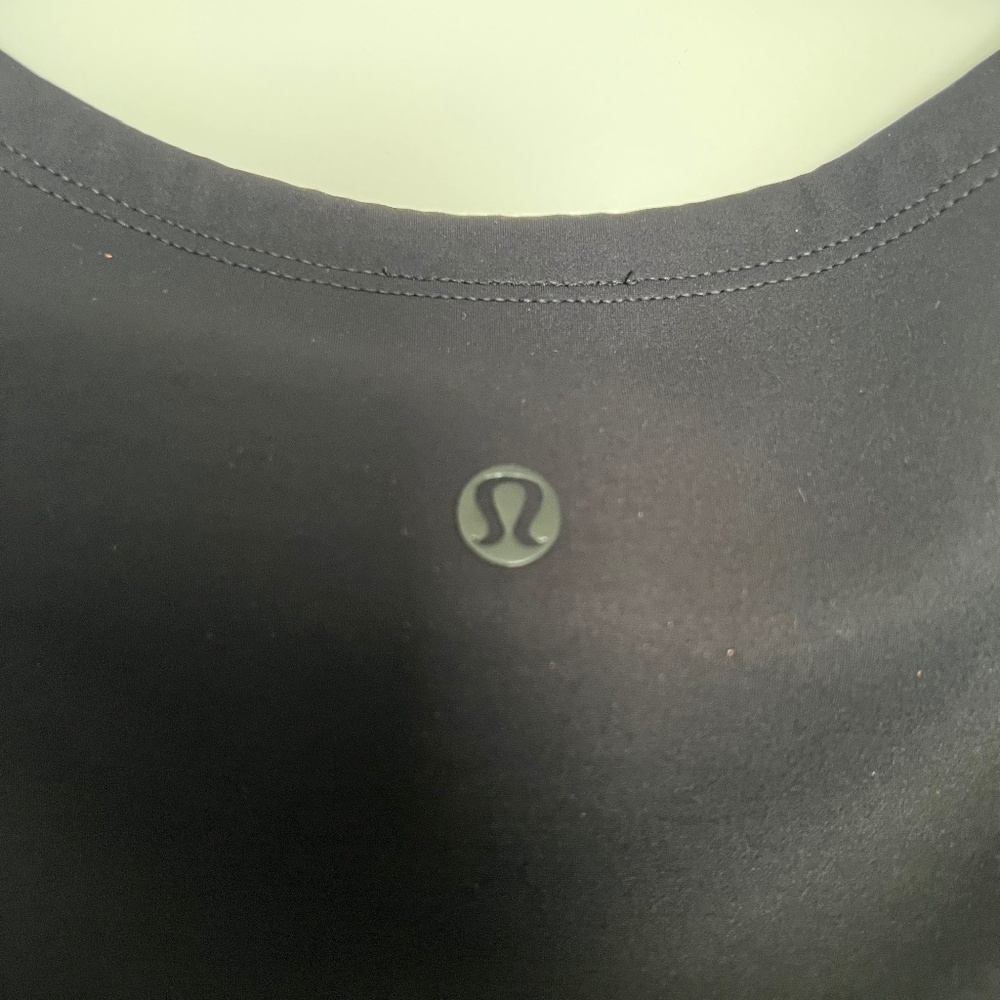 LuLulemon Black Long Sleeve Top with Pleated Back Detail - Medium